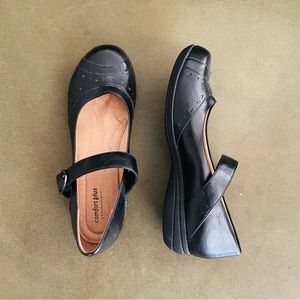 NWOT Comfort Plus Black Mary Janes 9W